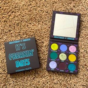 SHROUD X BEAUTBEAN IT’S FREAKIN’ BATS PALETTE